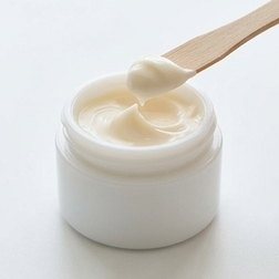 Crèmes topiques pour la dysfonction érectile.
