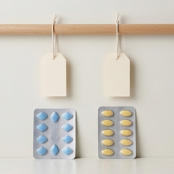 Comparaison du coût et de la disponibilité des versions génériques de viagra et de cialis.