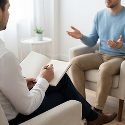 Le conseil ou la thérapie sexuelle peuvent-ils aider à traiter les troubles de l'érection ?